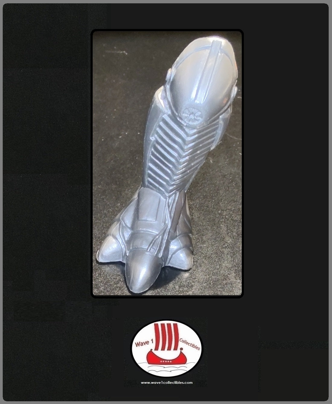 Gargoyles Xanatos w Disguise Armor Right Leg Armor | Kenner 1995 Accessory Weapon