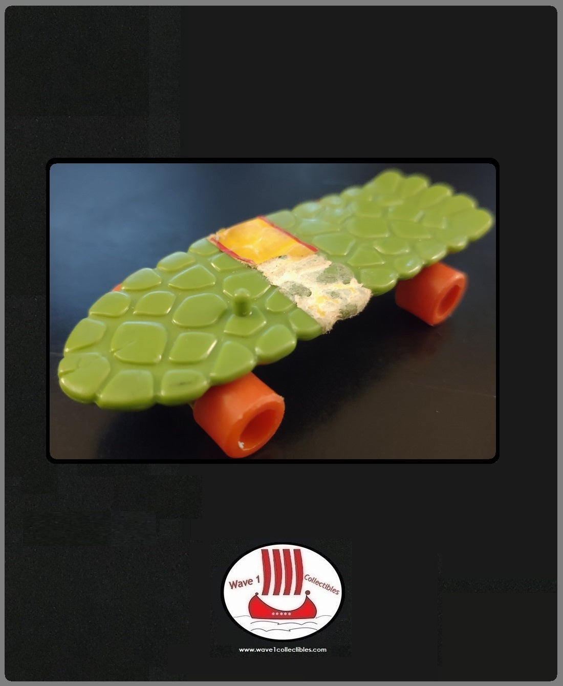 Teenage Mutant Ninja Turtles Skateboardin' Mike Turtle Textured Skateboard | Playmates 1991 Accessory Weapon